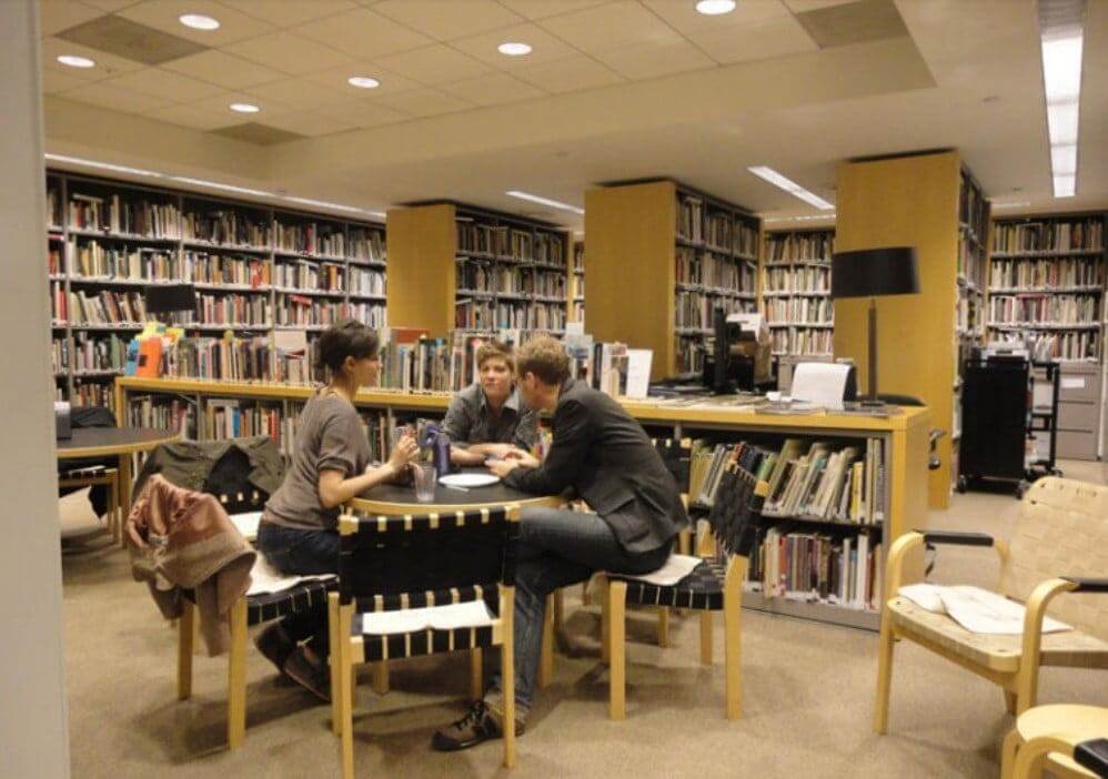 thư viện là học gì? Điểm chuẩn và các trường đào tạo