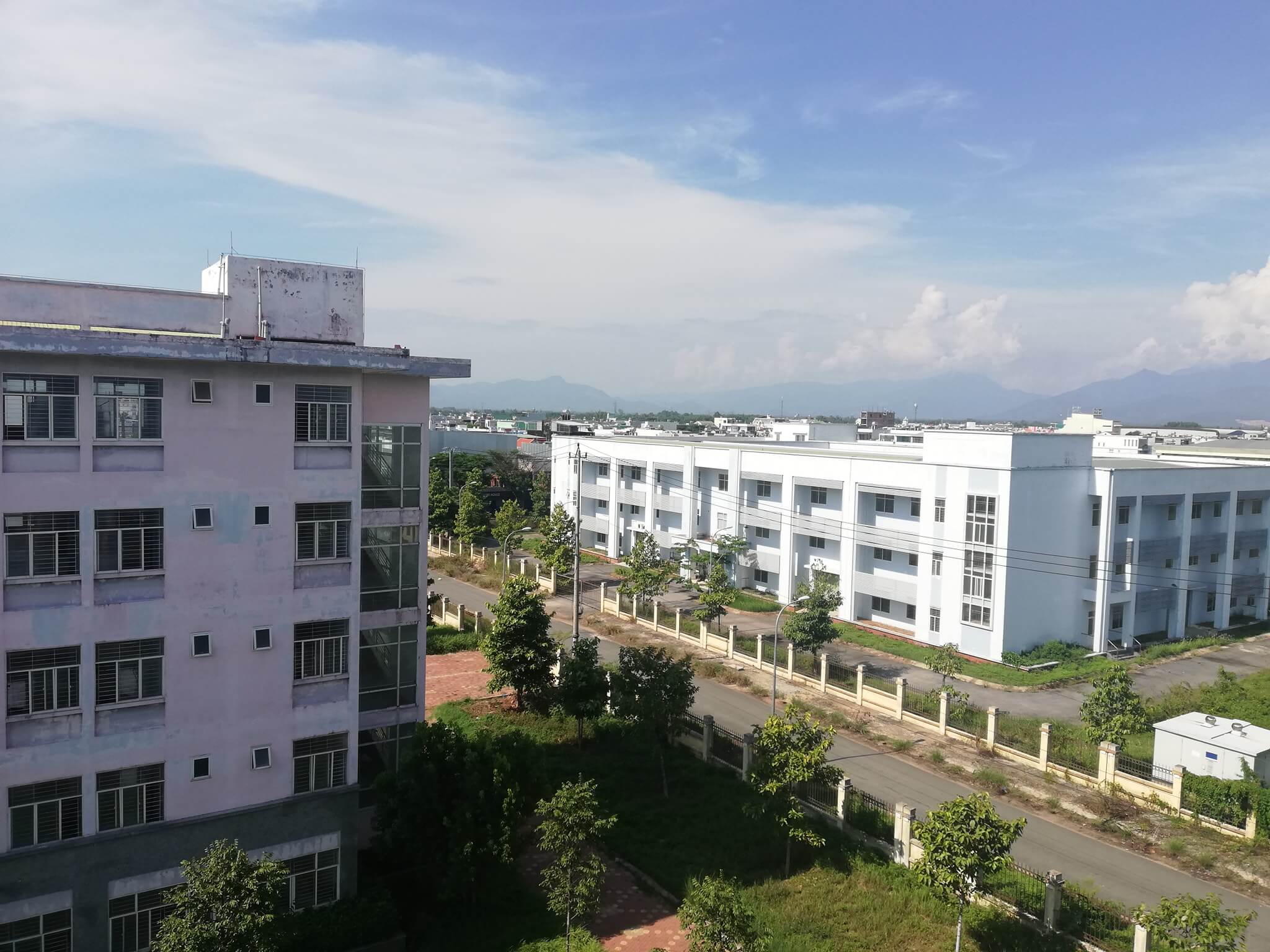 Review trường Đại học Phạm Văn Đồng (PDU) có tốt không?