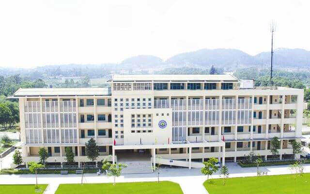 Trường Đại học Kinh tế - Huế (HCE)