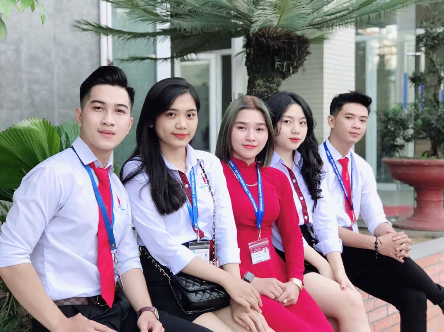 Sinh viên Trường Đại học Công Nghệ Đồng Nai