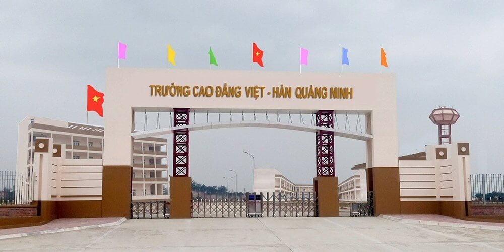 Review Trường Cao đẳng Việt Hàn - Quảng Ninh có tốt không?