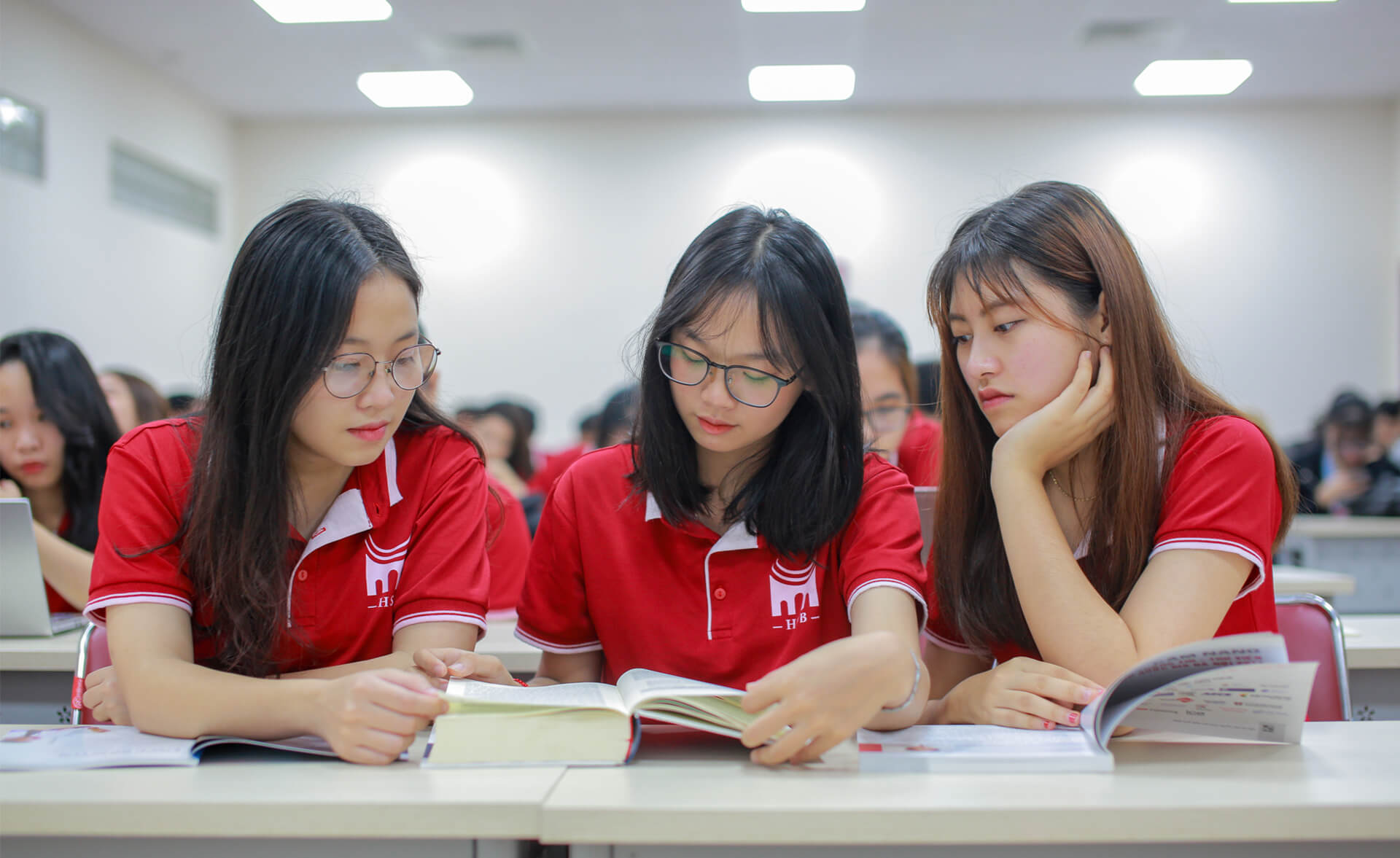 Điểm chuẩn Trường Đại học Hà Nội (HANU) là bao nhiêu