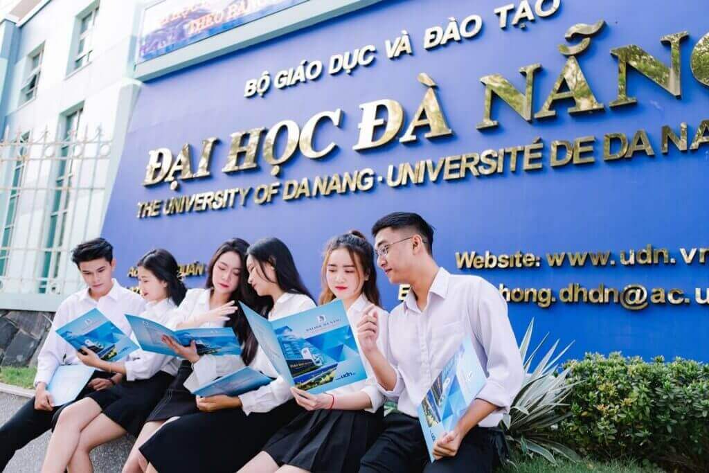 Điểm chuẩn của Trường Đại học Ngoại ngữ Đà Nẵng (ULF) mới nhất