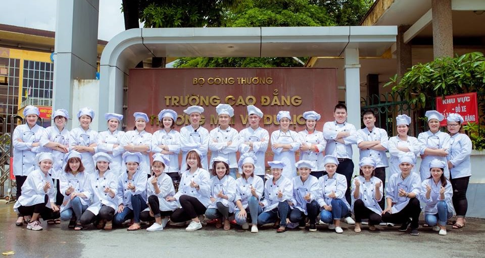 Điểm chuẩn Trường Cao Đẳng Thương mại và Du lịch Hà Nội năm 2021 mới nhất.