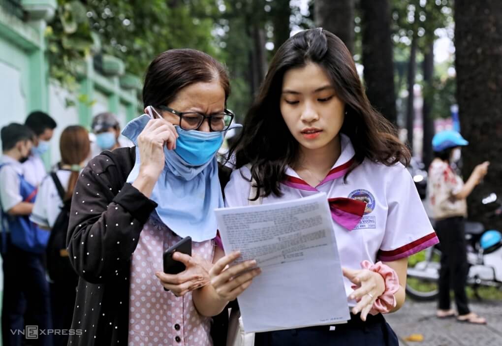 Học sinh xét tuyển học bạ trường Đại học Khánh Hòa (UKH)