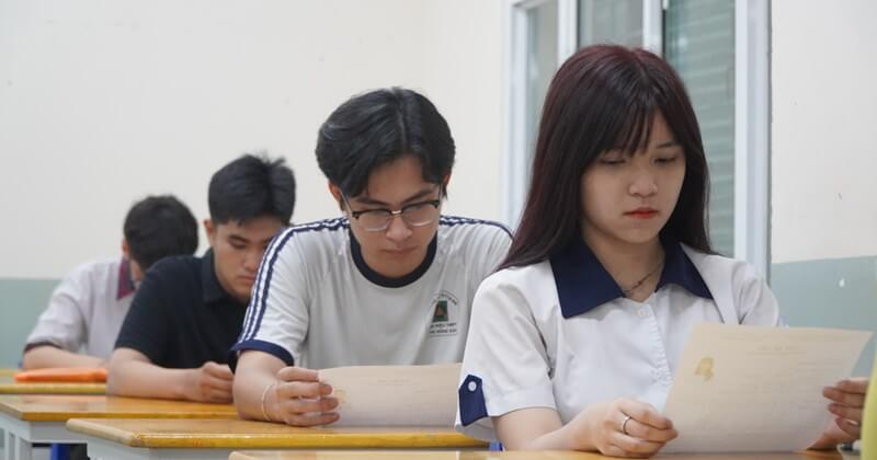 Học sinh xét tuyển học bạ Đại học Kinh tế Đà Nẵng