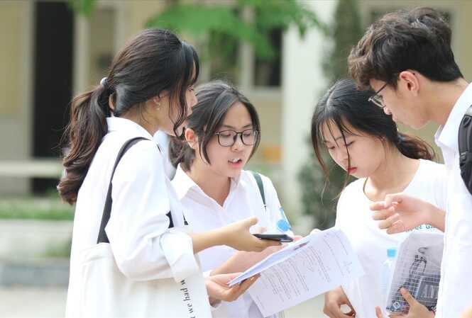 Học sinh xét học bạ trường Đại học Kinh Bắc