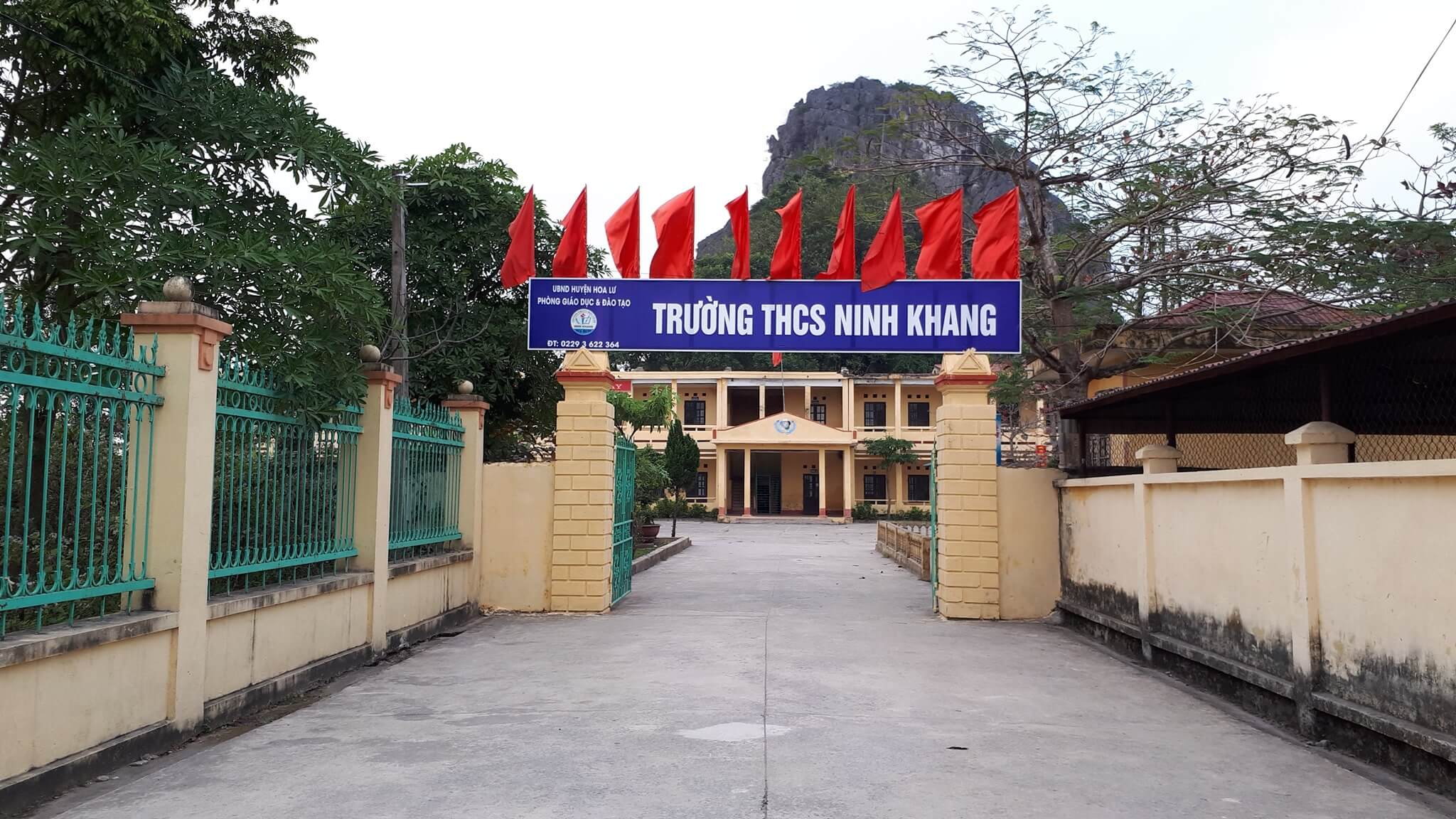 Trường THCS Ninh Khang