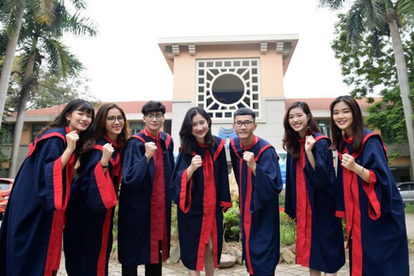 sinh viên Đại học Quốc gia Hà Nội