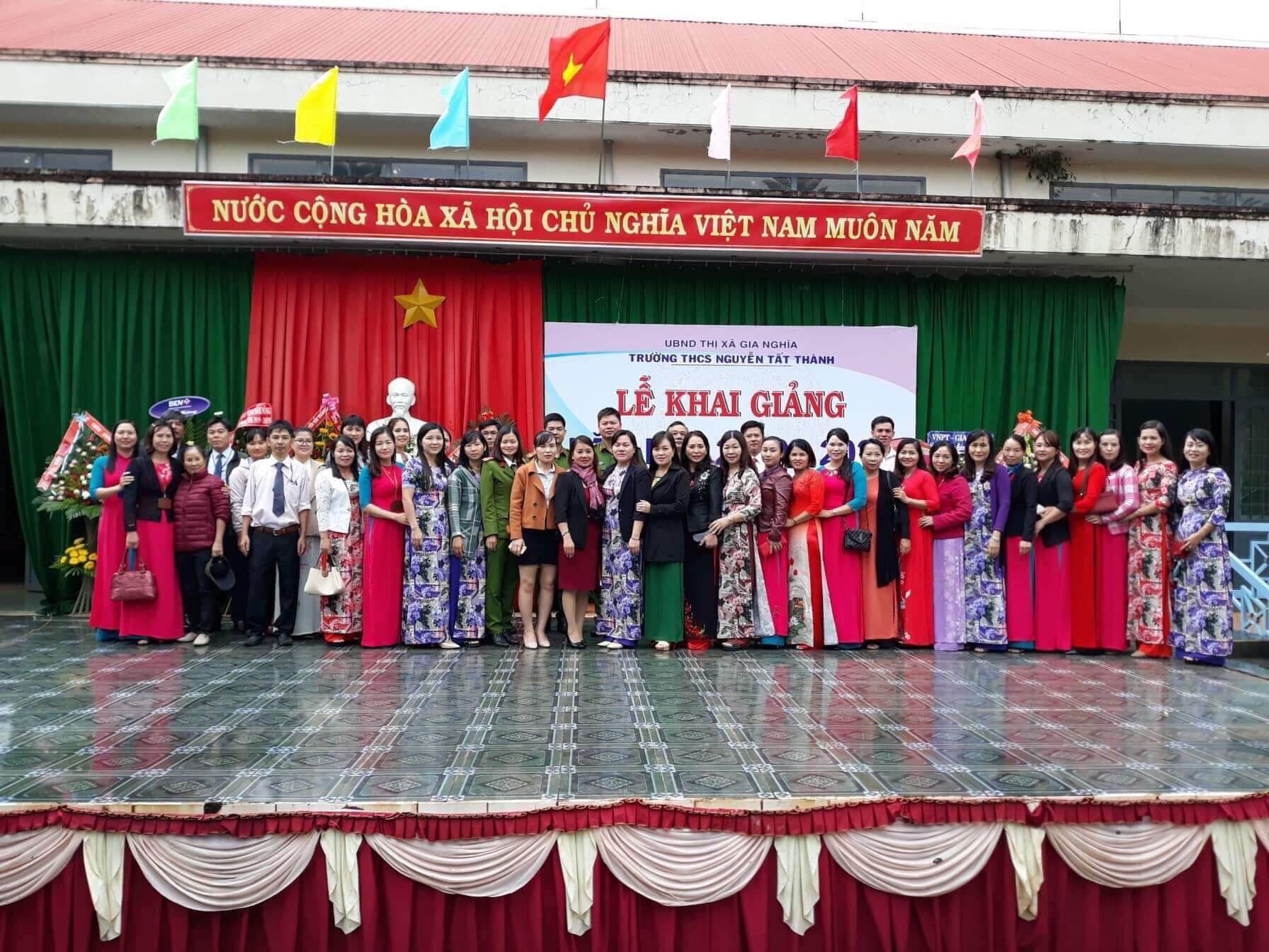Trường THCS Nguyễn Tất Thành