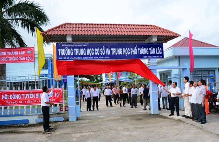 Trường THCS Và THPT Tân Lộc