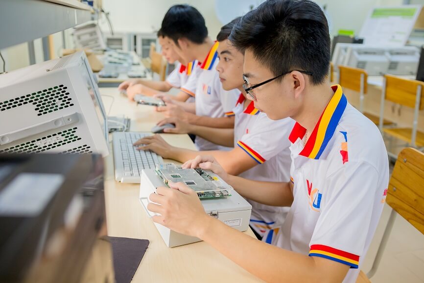 Điểm chuẩn của Trường Đại học CNTT và Truyền thông Việt – Hàn (VKU) là bao nhiêu