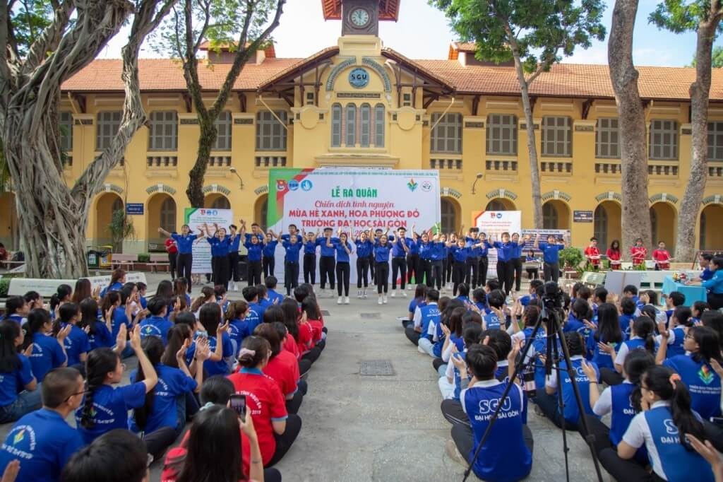 Hoạt động của sinh viên tại trường Đại học Sài Gòn cơ sở 2