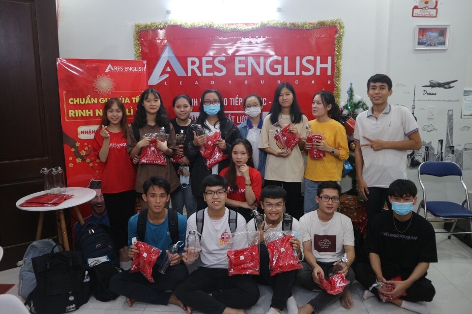 Trung tâm Anh ngữ ARES English