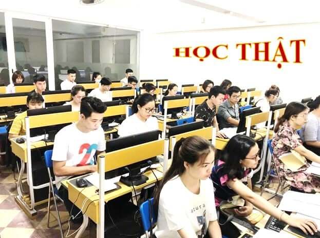 Học viên tại Trung tâm Tin học Việt Tin