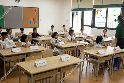 Trường Tiểu Học, THCS Và THPT Iris School