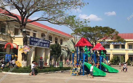 Trường Tiểu Học Bình Chánh