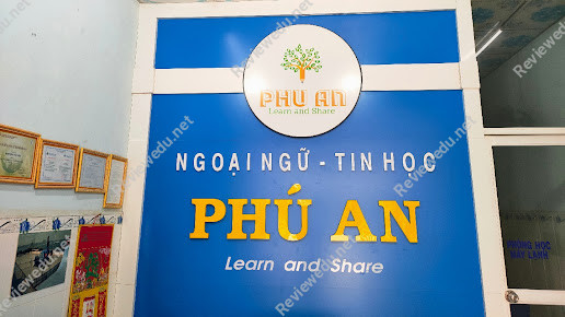 Trung tâm Ngoại ngữ-Tin học Phú An