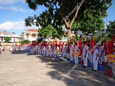 Trường THCS Hòa Lạc