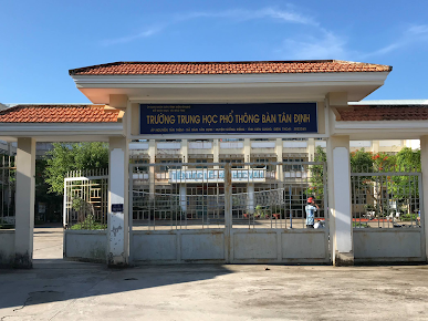 Trường THPT Bàn Tân Định