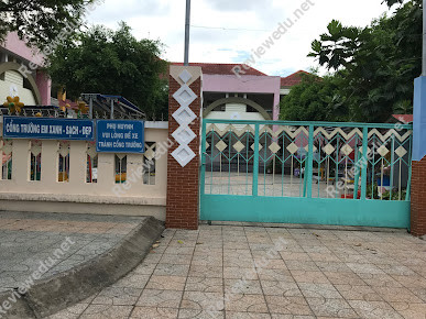 Trường Mầm Non Hoa Dừa