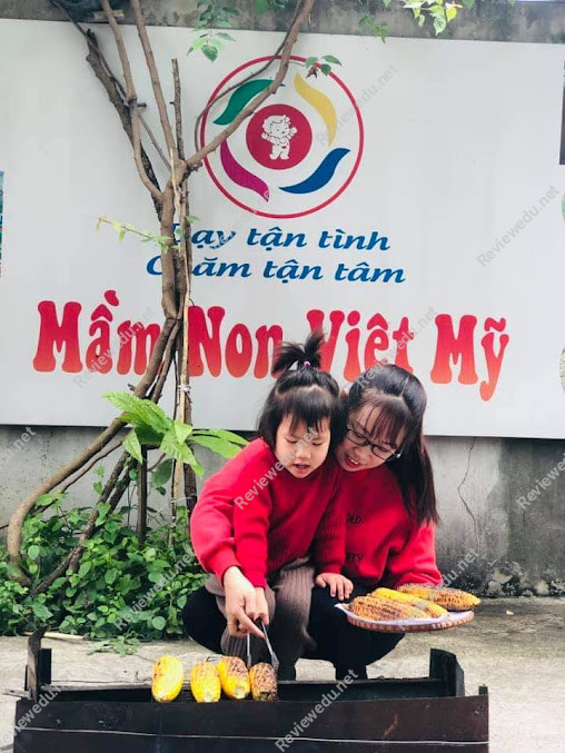 Trường Mầm Non Việt Mỹ