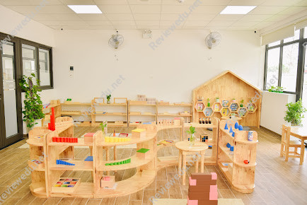 Trường Mầm Non Bambini Montessori