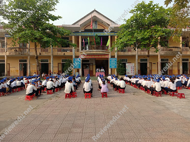 Trường tiểu học và THCS Hải Vĩnh