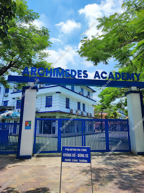 Trường THCS Archimedes Academy