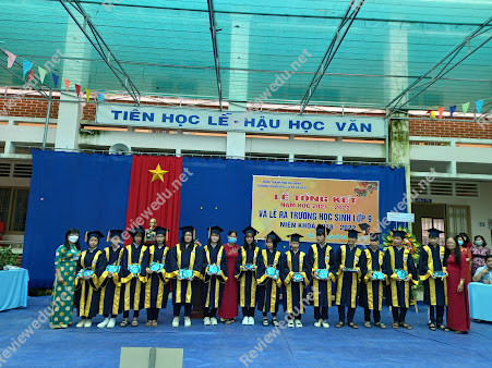 Trường THCS Bà Đen