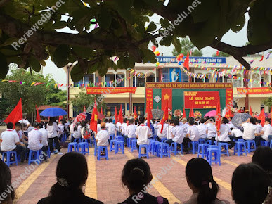 Trường THCS Hòa Chung