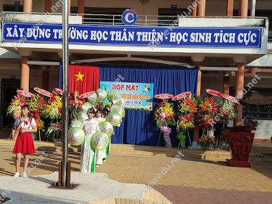 Trường THCS Nguyễn Bỉnh Khiêm