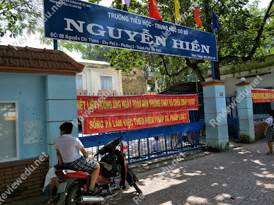 Trường THCS Nguyễn Hiền