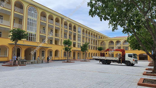 Trường THCS Nguyễn Quốc Ân