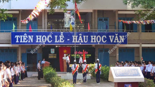 Trường THCS Nguyễn Trãi