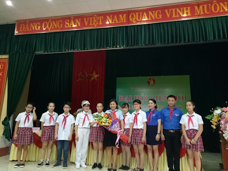 Trường THCS Nha Trang