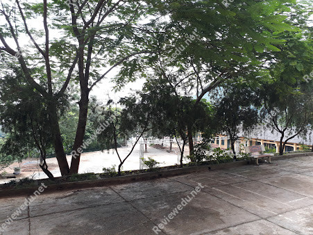 Trường THCS Tân Giang