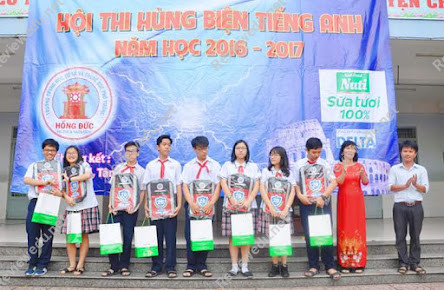 Trường THCS Thoại Ngọc Hầu