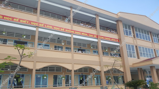 Trường THCS và THPT U Minh Thượng
