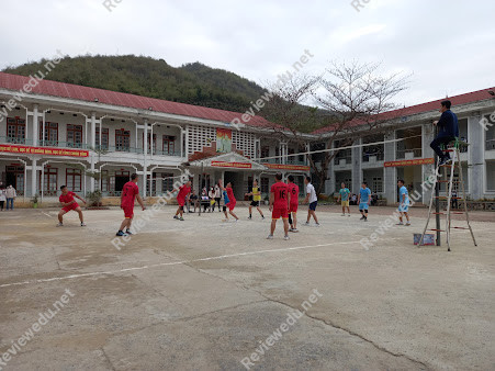 Trường THPT Chiềng Khương