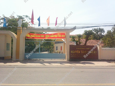 Trường THPT Nguyễn Thiện Thuật