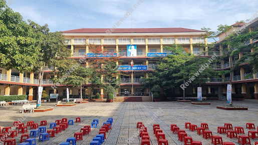 Trường THPT Đào Sơn Tây
