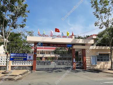 Trường THPT Đốc Binh Kiều
