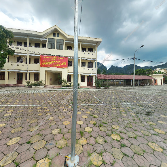 Trường THPT Đồng Bành