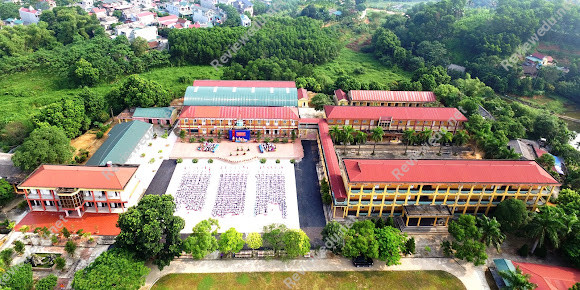 Trường THPT Hạ Hòa