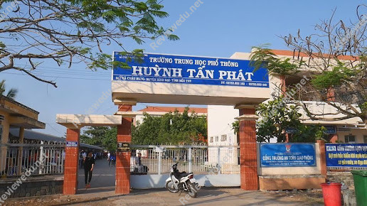 Trường THPT Huỳnh Tấn Phát