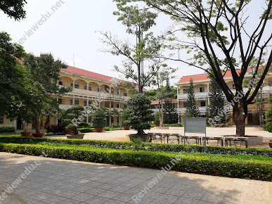 Trường THPT Lâm Hà