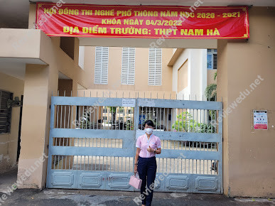 Trường THPT Nam Hà