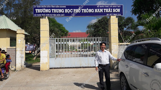 Trường THPT Nam Thái Sơn