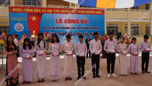 Trường THPT Nguyễn Chí Thanh,